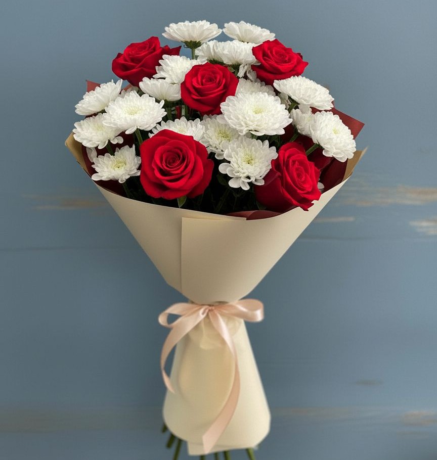 Букет цветов из: Розы и Хризантемы в Циолковском