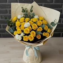 Букет цветов из:  Розы в Циолковском