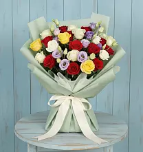 Букет цветов из:  Розы #REPLACE_PRED# Циолковском