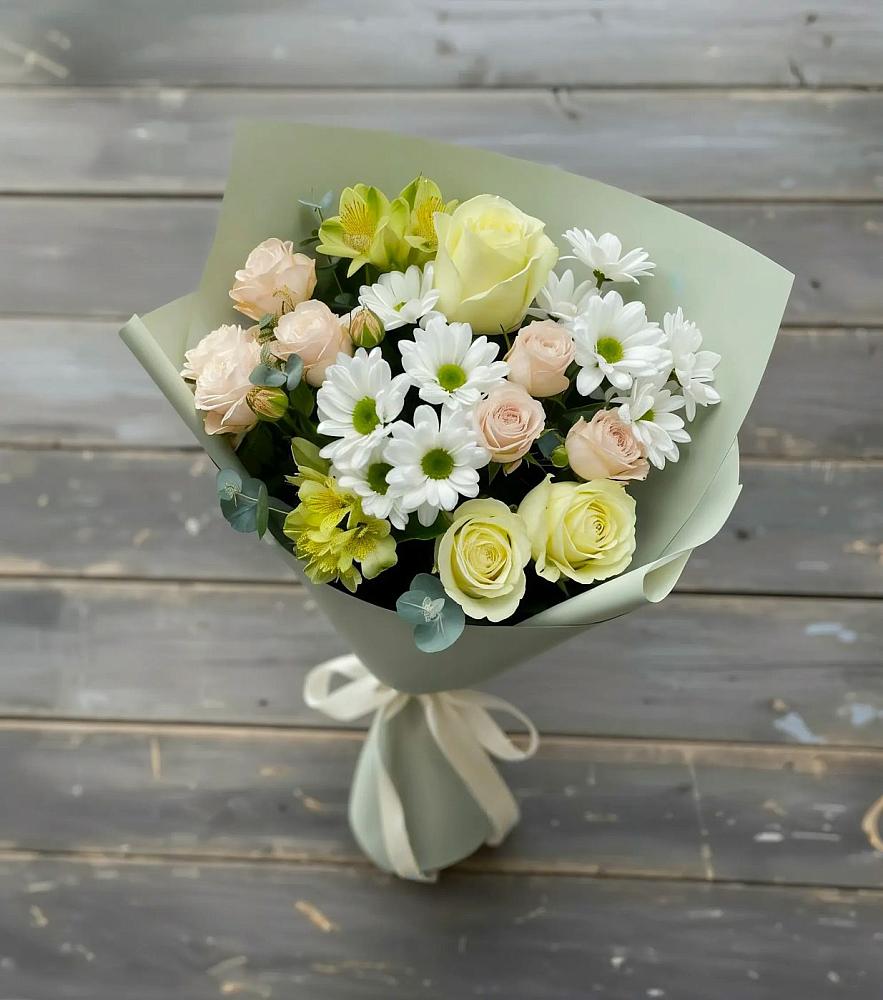 Букет цветов из: Альстромерии, Розы и Хризантемы в Циолковском