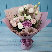 Букет цветов из:  Розы и Лизиантусы #REPLACE_PRED# Циолковском