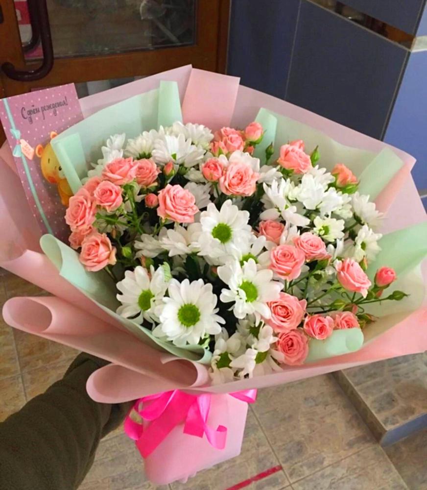 Букет цветов из: Розы и Хризантемы в Циолковском