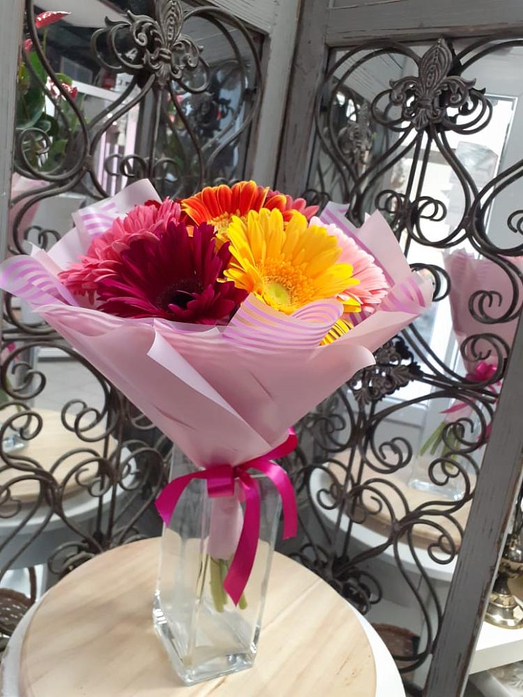 Букет цветов из: Герберы в Циолковском