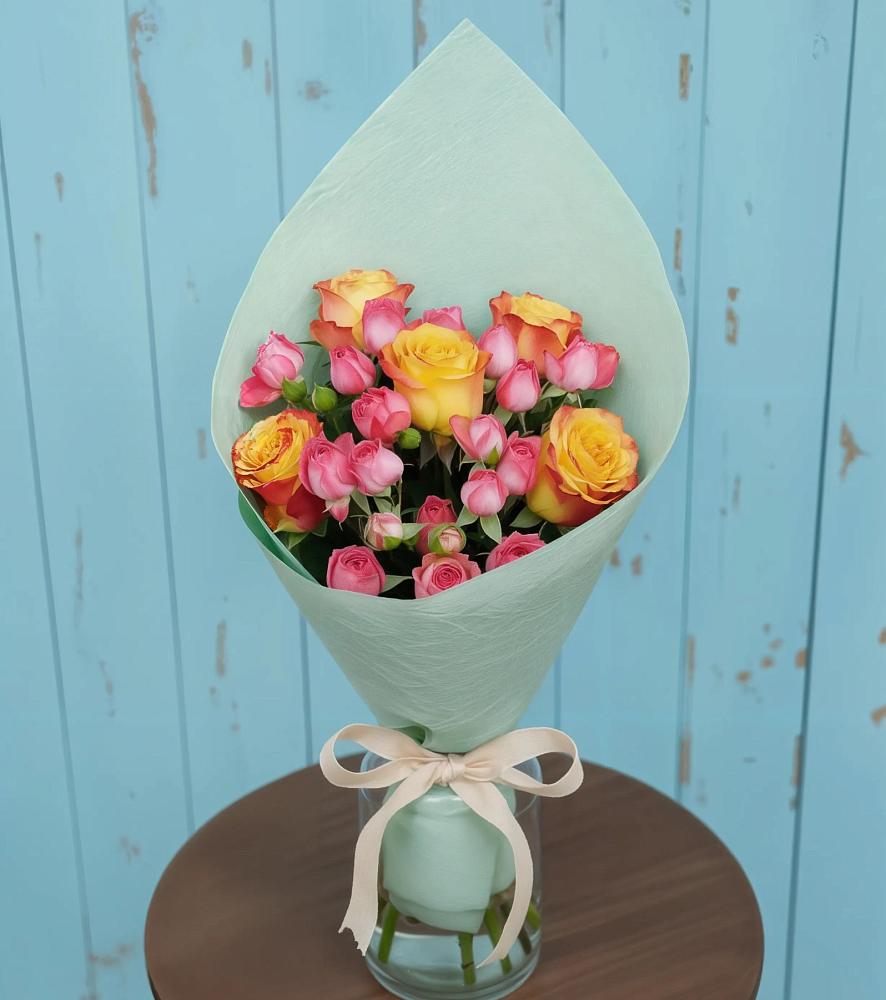 Букет цветов из: Розы в Циолковском