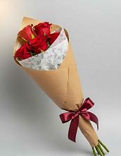 Букет цветов из:  Розы в Циолковском
