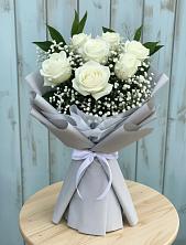 Букет цветов из:  Розы в Циолковском