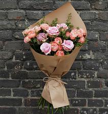 Букет цветов из:  Розы в Циолковском
