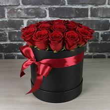 Цветочная композиция из Розы в шляпной коробке в Циолковском