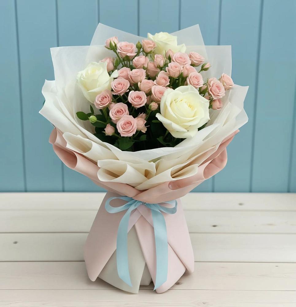 Букет цветов из: Розы в Циолковском