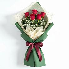 Букет цветов из:  Розы в Циолковском
