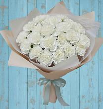 Букет цветов из:  Гвоздики в Циолковском